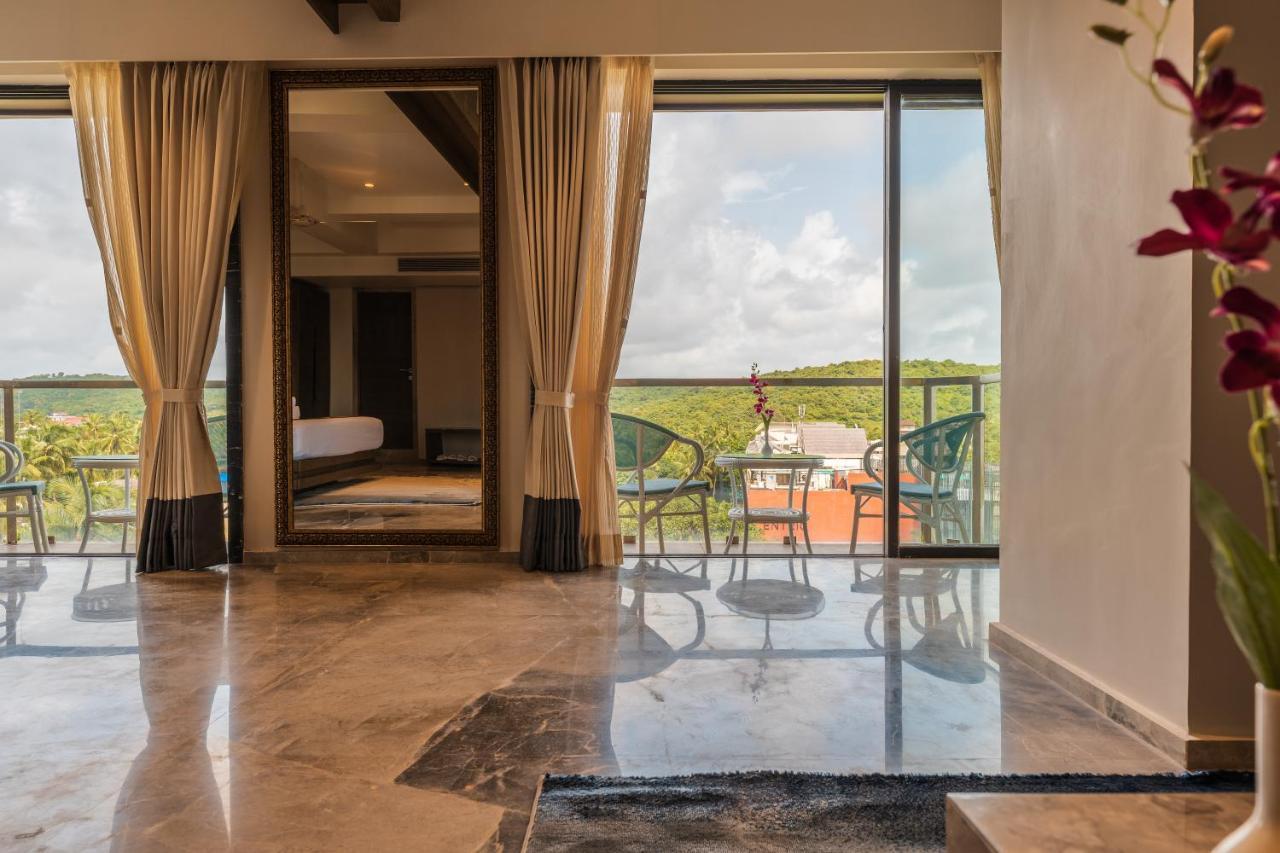 Regenta Central Imperial Candolim Goa Exterior photo