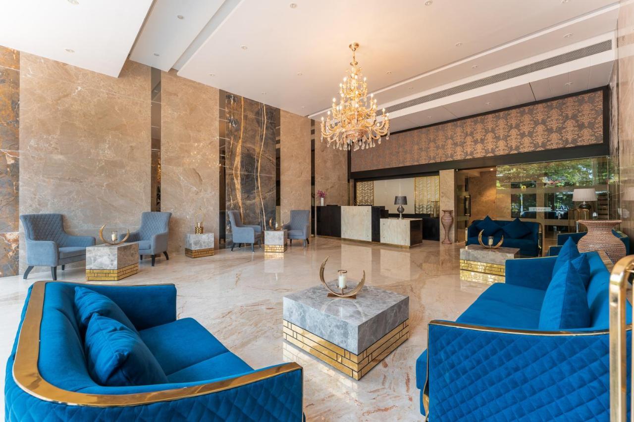 Regenta Central Imperial Candolim Goa Exterior photo