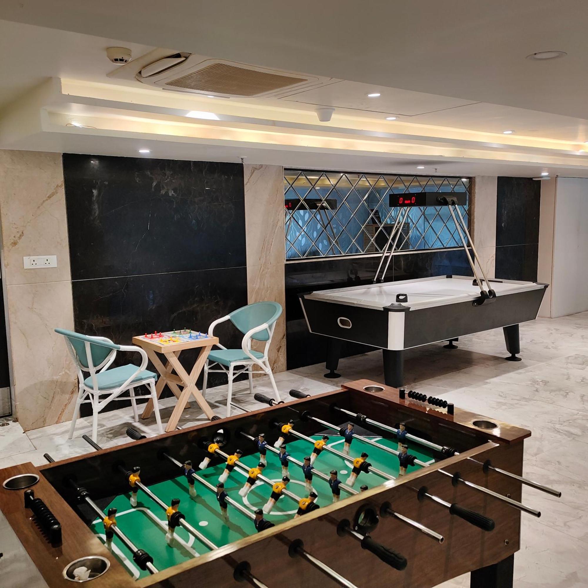 Regenta Central Imperial Candolim Goa Exterior photo